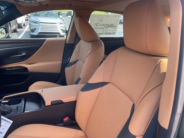 new 2025 Lexus ES car, priced at $49,324