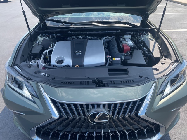 new 2025 Lexus ES car, priced at $49,324