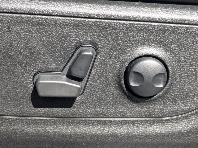 new 2025 Ram 1500 car, priced at $58,059