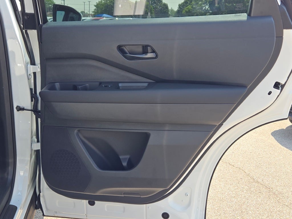 new 2025 Nissan Pathfinder car, priced at $46,505