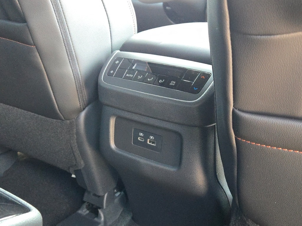 new 2025 Nissan Pathfinder car, priced at $46,505