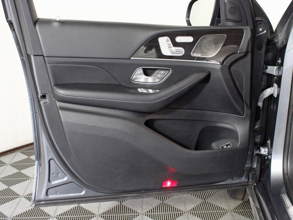 used 2022 Mercedes-Benz GLE car, priced at $41,769