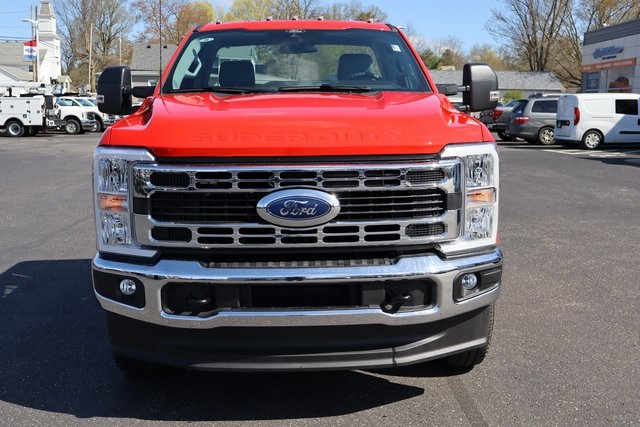 new 2024 Ford F-350SD car, priced at $54,598