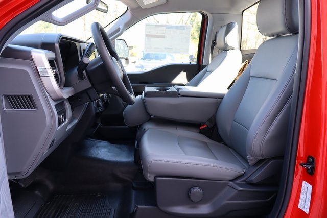 new 2024 Ford F-350SD car, priced at $54,598