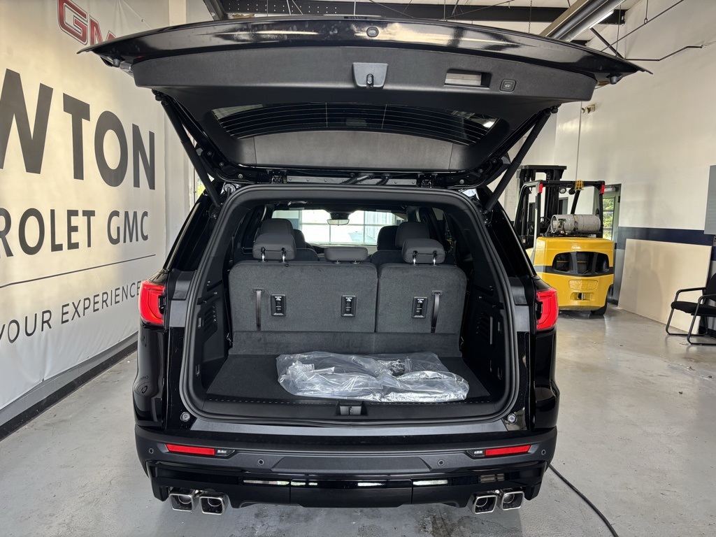 new 2026 GMC Acadia car
