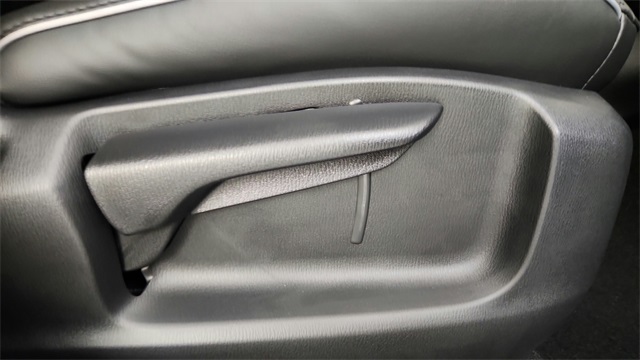 new 2025 Mazda CX-5 car, priced at $32,000