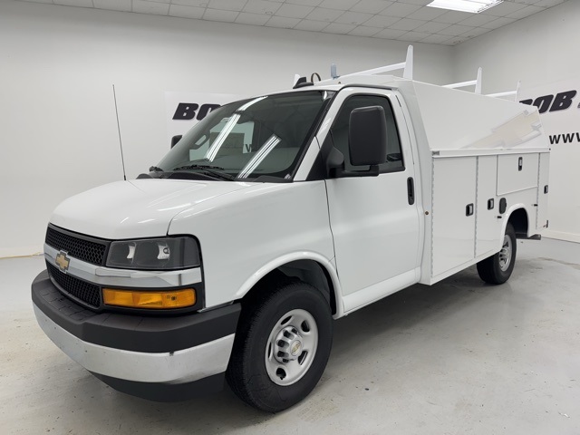 new 2025 Chevrolet Express 3500 car, priced at $61,618