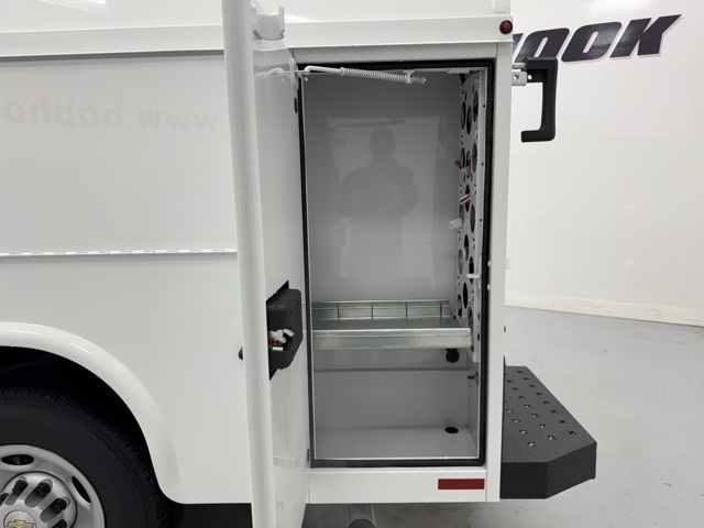 new 2025 Chevrolet Express 3500 car, priced at $61,618