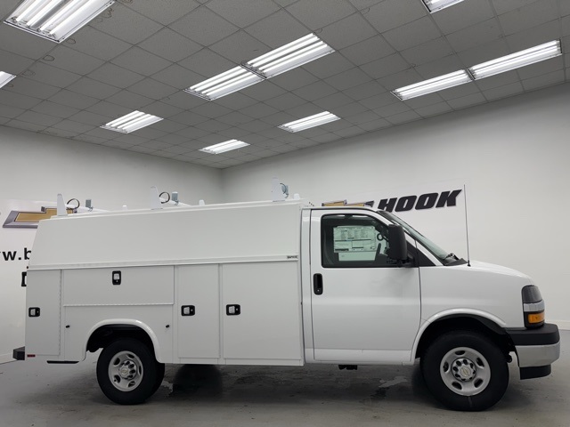 new 2025 Chevrolet Express 3500 car, priced at $61,618