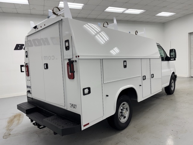 new 2025 Chevrolet Express 3500 car, priced at $61,618