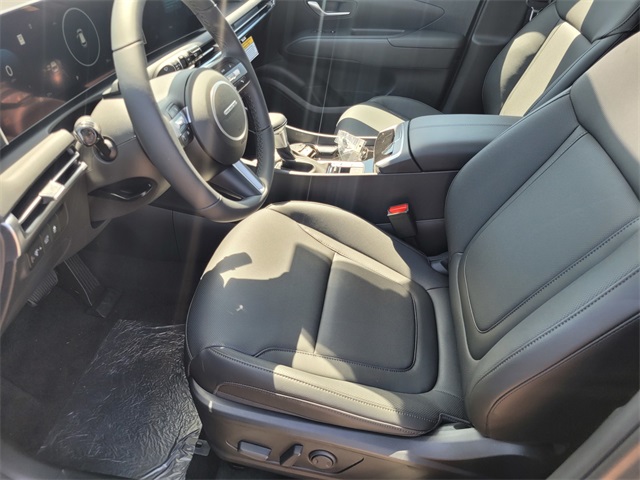 new 2025 Hyundai Tucson car, priced at $33,105