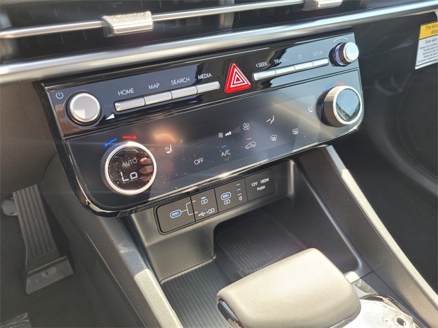 new 2025 Hyundai Tucson car, priced at $33,105