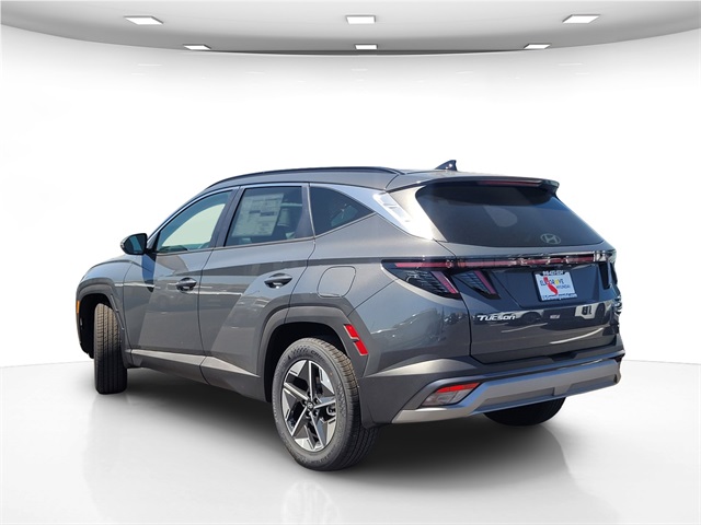 new 2025 Hyundai Tucson car, priced at $33,105