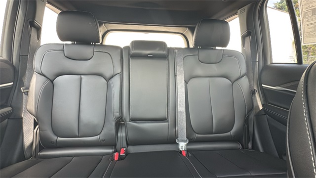 new 2025 Jeep Grand Cherokee car, priced at $45,381