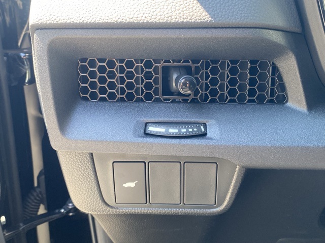 new 2026 Honda CR-V Hybrid car, priced at $39,591