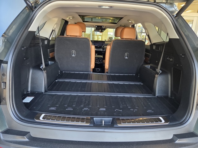 used 2022 Kia Sorento car, priced at $30,777