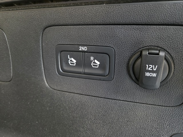 used 2022 Kia Sorento car, priced at $30,777