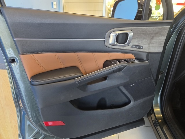 used 2022 Kia Sorento car, priced at $30,777