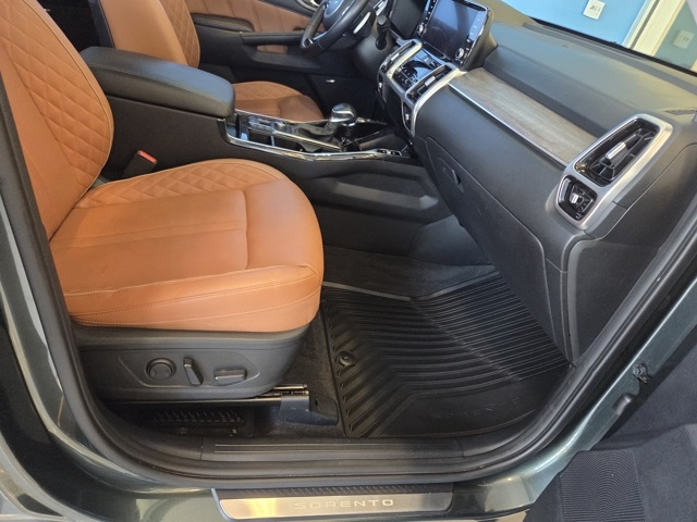 used 2022 Kia Sorento car, priced at $30,777