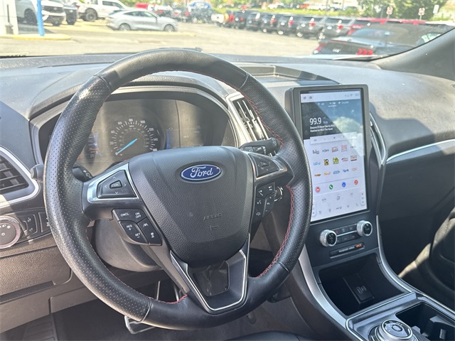 used 2022 Ford Edge car, priced at $27,199