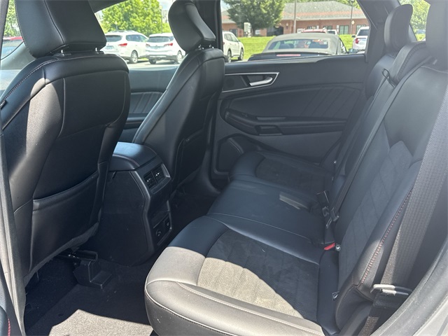 used 2022 Ford Edge car, priced at $27,199