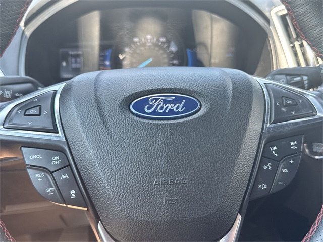 used 2022 Ford Edge car, priced at $27,199