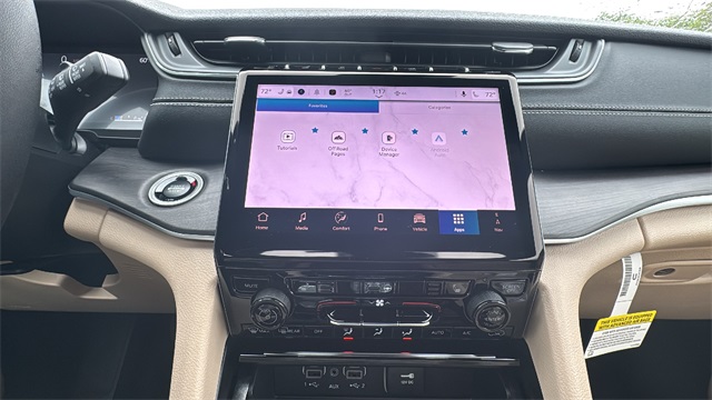 new 2025 Jeep Grand Cherokee car, priced at $45,744