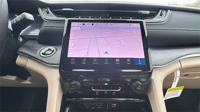 new 2025 Jeep Grand Cherokee car, priced at $45,744