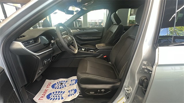 new 2025 Jeep Grand Cherokee L car, priced at $44,368