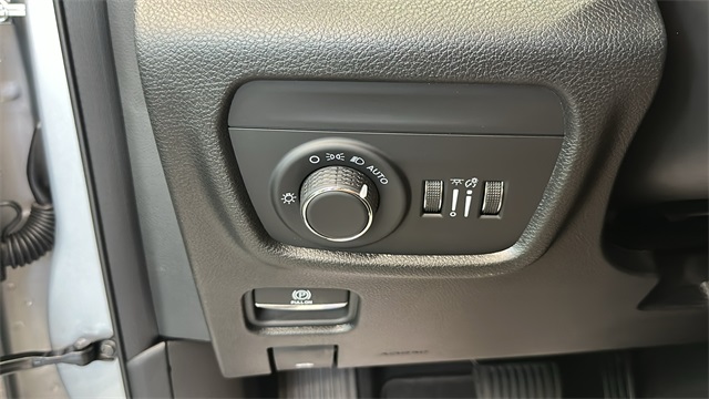 new 2025 Jeep Grand Cherokee L car, priced at $44,368