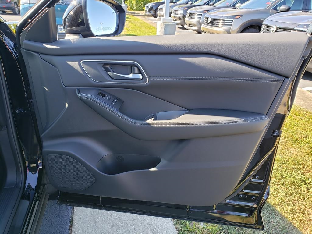 new 2026 Nissan Rogue car, priced at $39,084