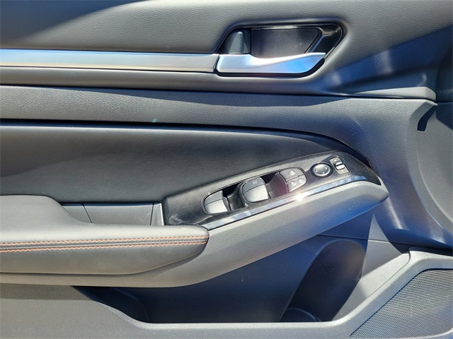 new 2025 Nissan Altima car