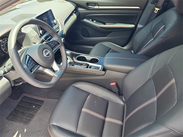 new 2025 Nissan Altima car