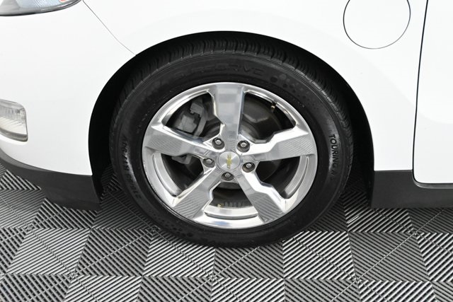 used 2015 Chevrolet Volt car, priced at $5,916