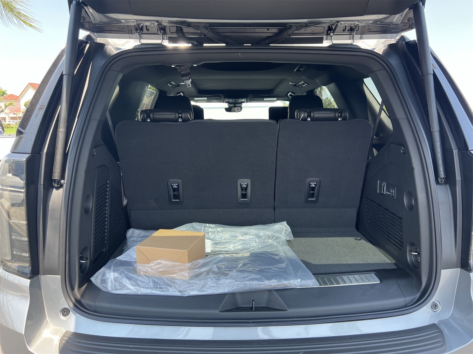 new 2025 Chevrolet Tahoe car, priced at $109,743