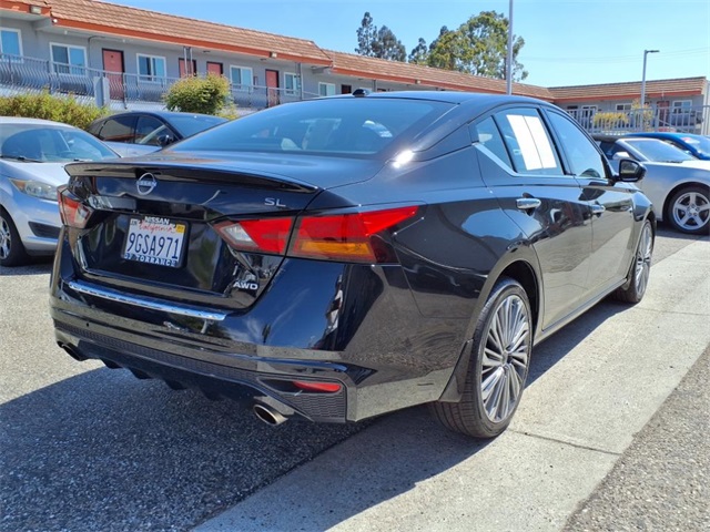 used 2023 Nissan Altima car, priced at $21,800