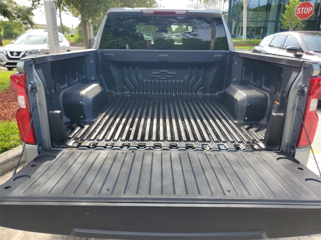 used 2024 Chevrolet Silverado 1500 car, priced at $43,890