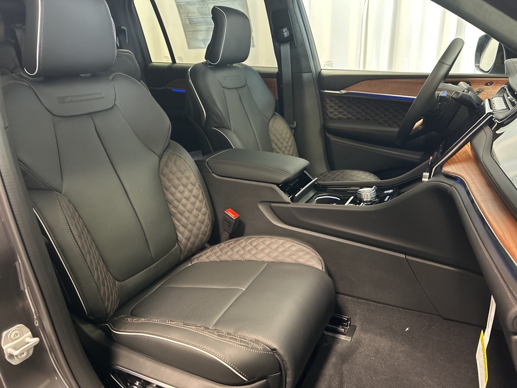 new 2025 Jeep Grand Cherokee L car, priced at $67,155
