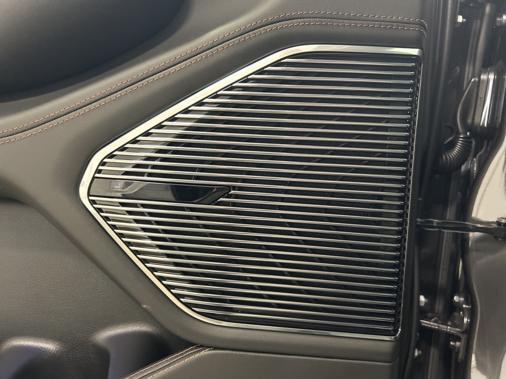 new 2025 Jeep Grand Cherokee L car, priced at $67,155