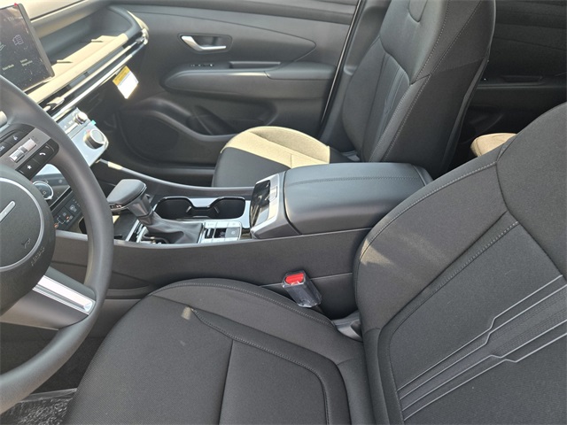 new 2025 Hyundai Tucson car, priced at $30,560