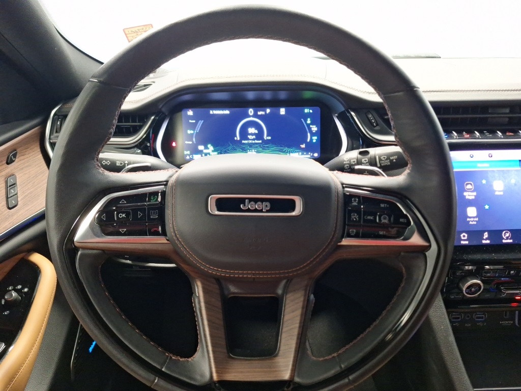 used 2022 Jeep Grand Cherokee car, priced at $38,193