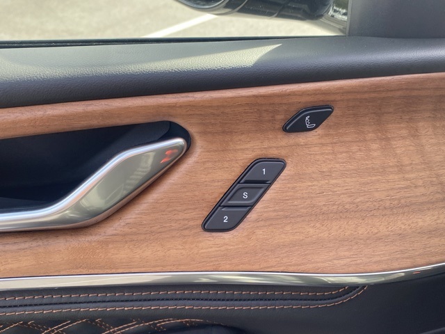 new 2025 Jeep Grand Cherokee L car, priced at $63,708