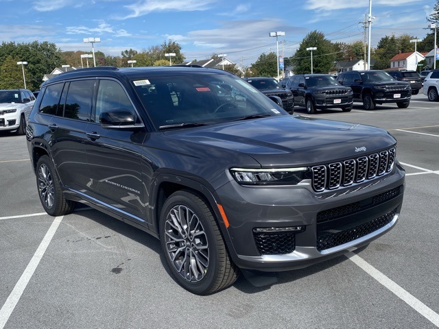 new 2025 Jeep Grand Cherokee L car, priced at $63,708