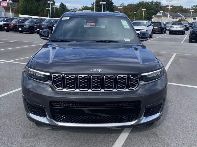 new 2025 Jeep Grand Cherokee L car, priced at $63,708