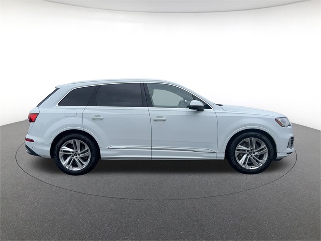 used 2021 Audi Q7 car, priced at $33,911