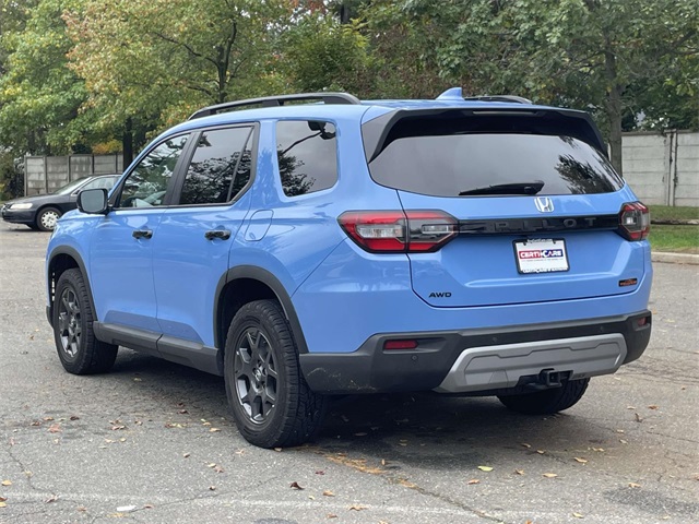 used 2024 Honda Pilot car, priced at $41,811