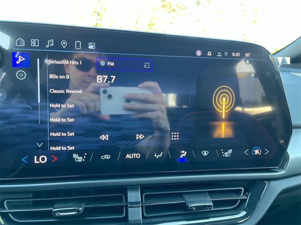 new 2025 Chevrolet Equinox EV car, priced at $41,413