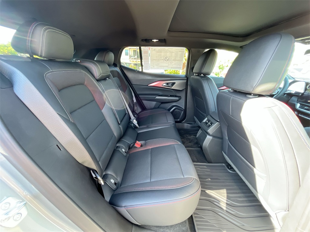 new 2025 Chevrolet Equinox EV car, priced at $41,413