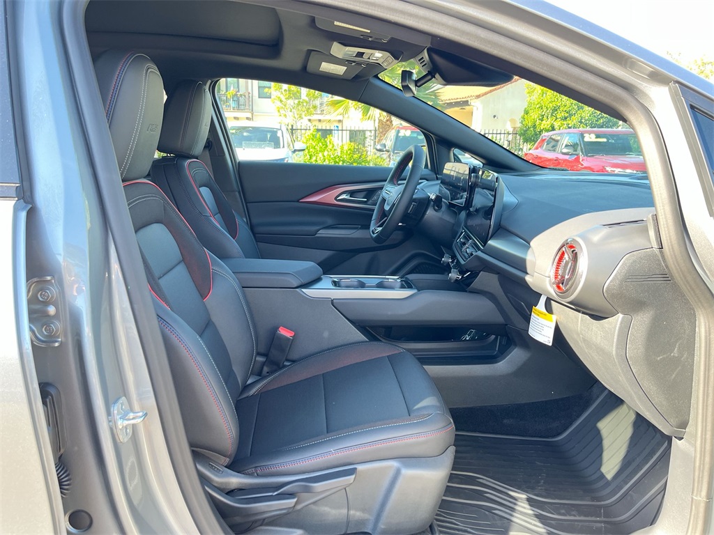 new 2025 Chevrolet Equinox EV car, priced at $41,413