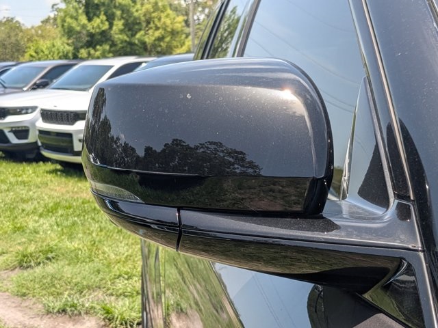 new 2025 Jeep Grand Cherokee car, priced at $60,045